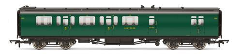 Hornby R4884B Bulleid 59' Corridor 3rd Class Brake Coach Number 2861 Southern Railway Livery- OO Gauge