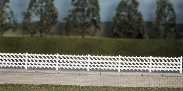 Ratio 426 Lineside Fencing LMS Style White 860mm - OO / HO Scale