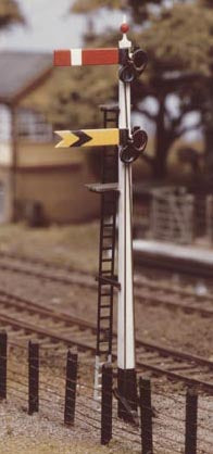 Ratio 462 OO Scale GWR Home/Distant Unpainted Signal Kit
