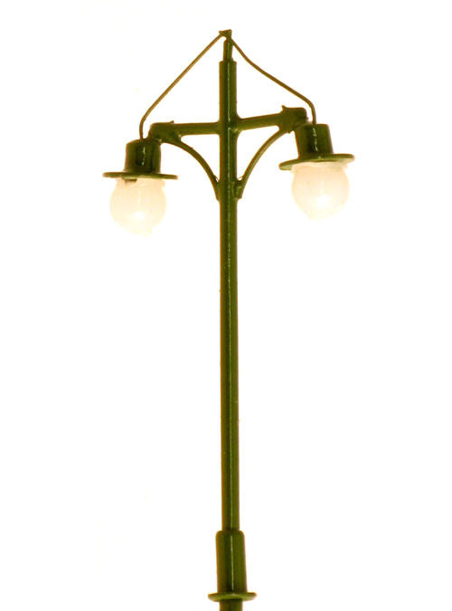 TrainSave TSV207 Brighton Style Street 9v Lamps (4) - OO Scale