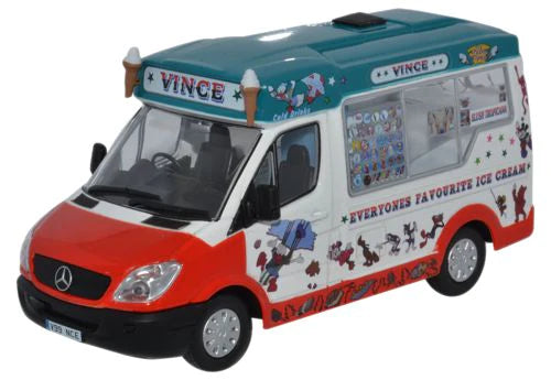 Oxford Diecast WM005 Whitby Mondial Vinces Ice Cream Van, 1:43 Scale , O Gauge