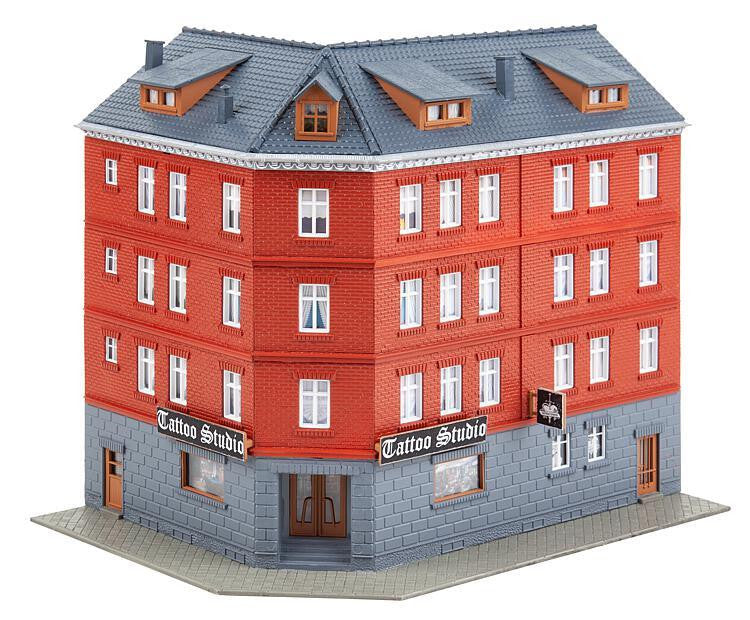 Faller 130138 Town Corner House with Tattoo Studio Model Kit, HO/OO Scale