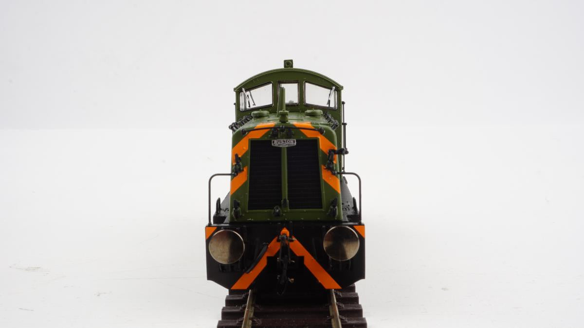 Heljan 2938 Army Green Ruston 0-6-0 Diesel No.423 - OO Gauge