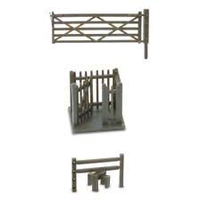 Peco LK-86 Field Gates (2) Stiles (2) and Wicket Gate - OO Scale