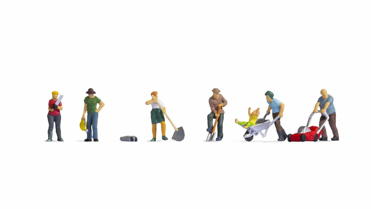 Noch 15598 Gardening Figure Set (7), HO/OO Scale