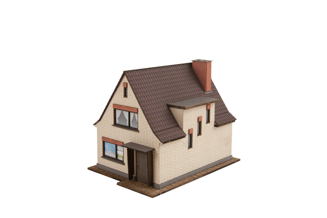 Noch 63604 Small Residential House, Kit, N Gauge