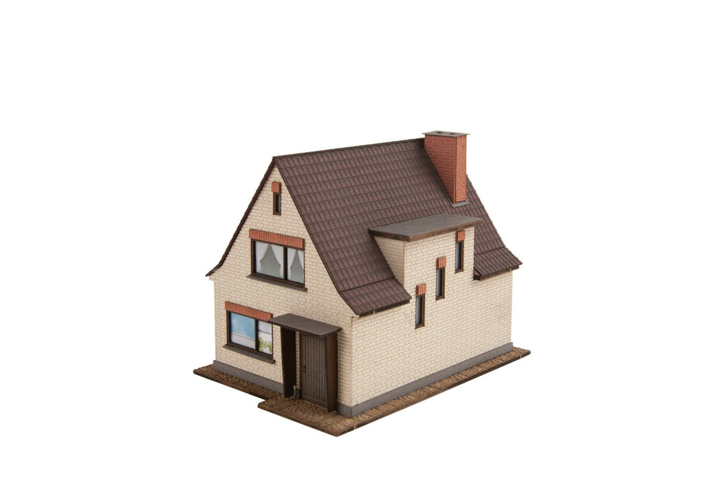 Noch 66604 Small Residential House - OO Gauge