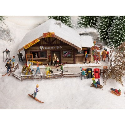 Noch N66832 Micro Motion Cross Country Ski Trail ( Limited Edition 1000 to Pieces) - OO Scale