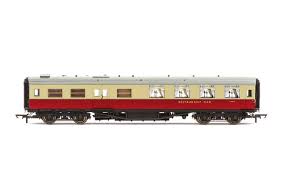 Hornby R40029 BR Maunsell 1st Class RK Coach No:S579985  - OO Scale