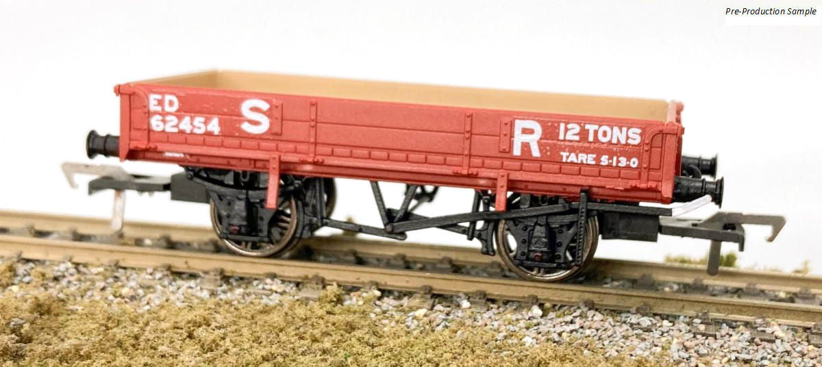 Rapido Trains 928004 SECR Ballast Wagon No.62454 SR Red Oxide (PRE 36) Post SR Body- OO Gauge